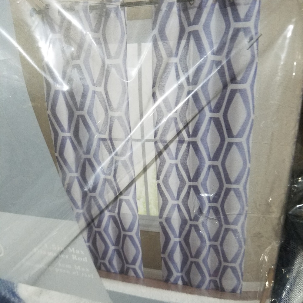 Window panel 38"×96" - Picture 4 of 4